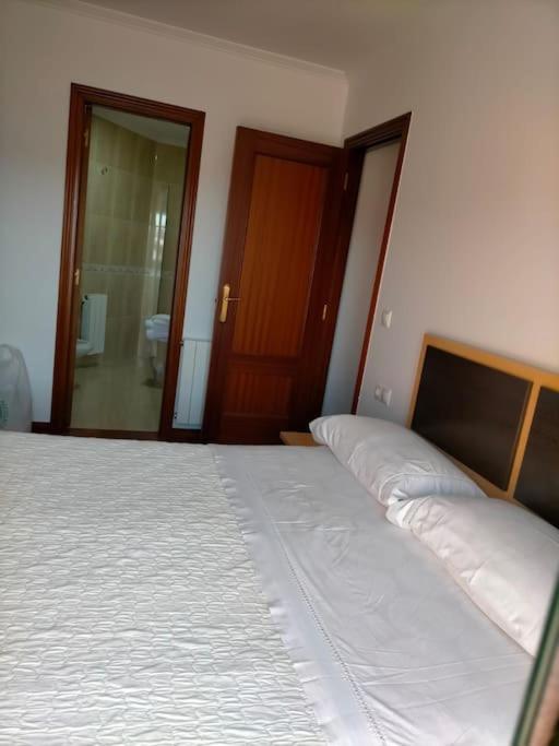 Atico Con 3 Habitaciones En بويو المظهر الخارجي الصورة
